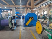 Esplorando i vantaggi di Internet via cavo in fibra ottica per case e aziende